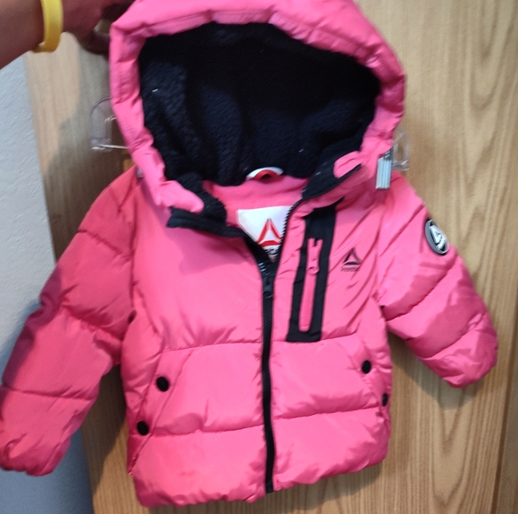 Pink Hooded Puffer Jacket Reebok - Picture 1 of 5
